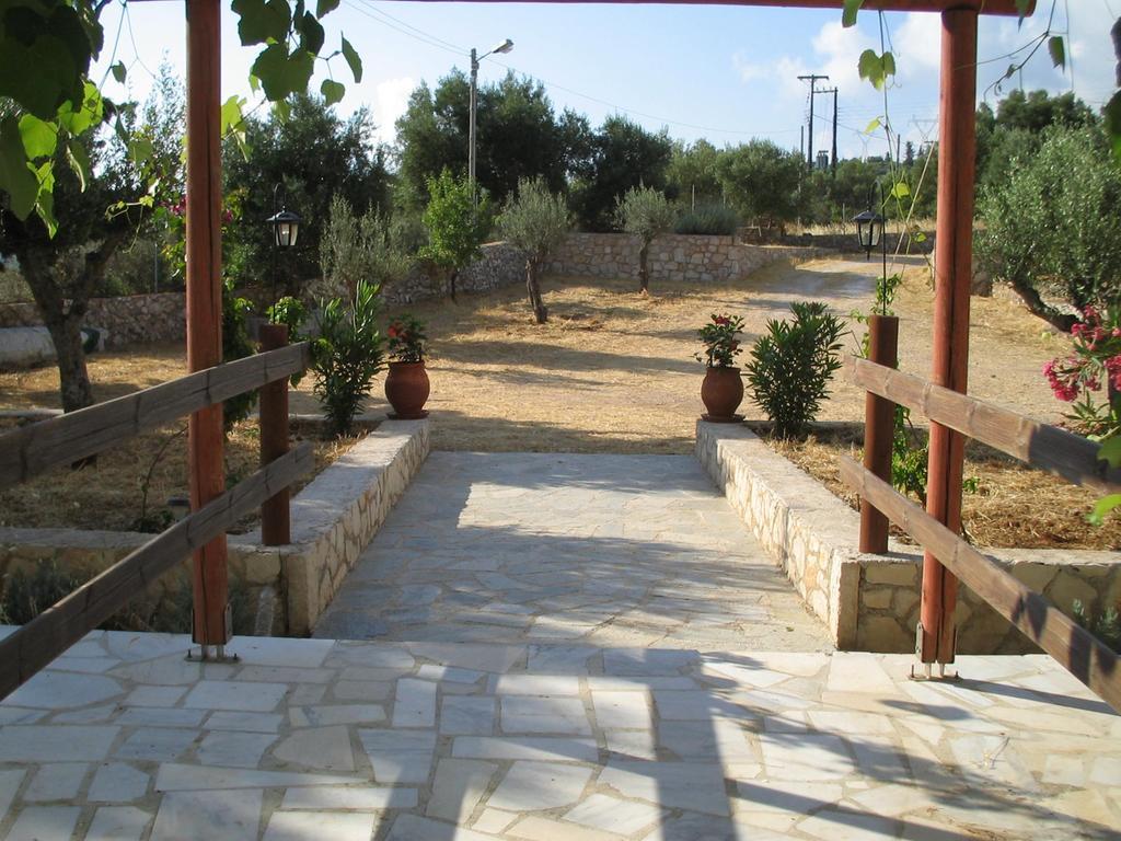 Appartamento Mikro Nisi &